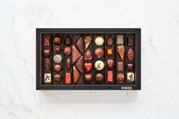 Neuhaus Chocolates Hosting box