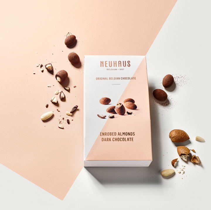 Belgian Chocolate Moments Almonds