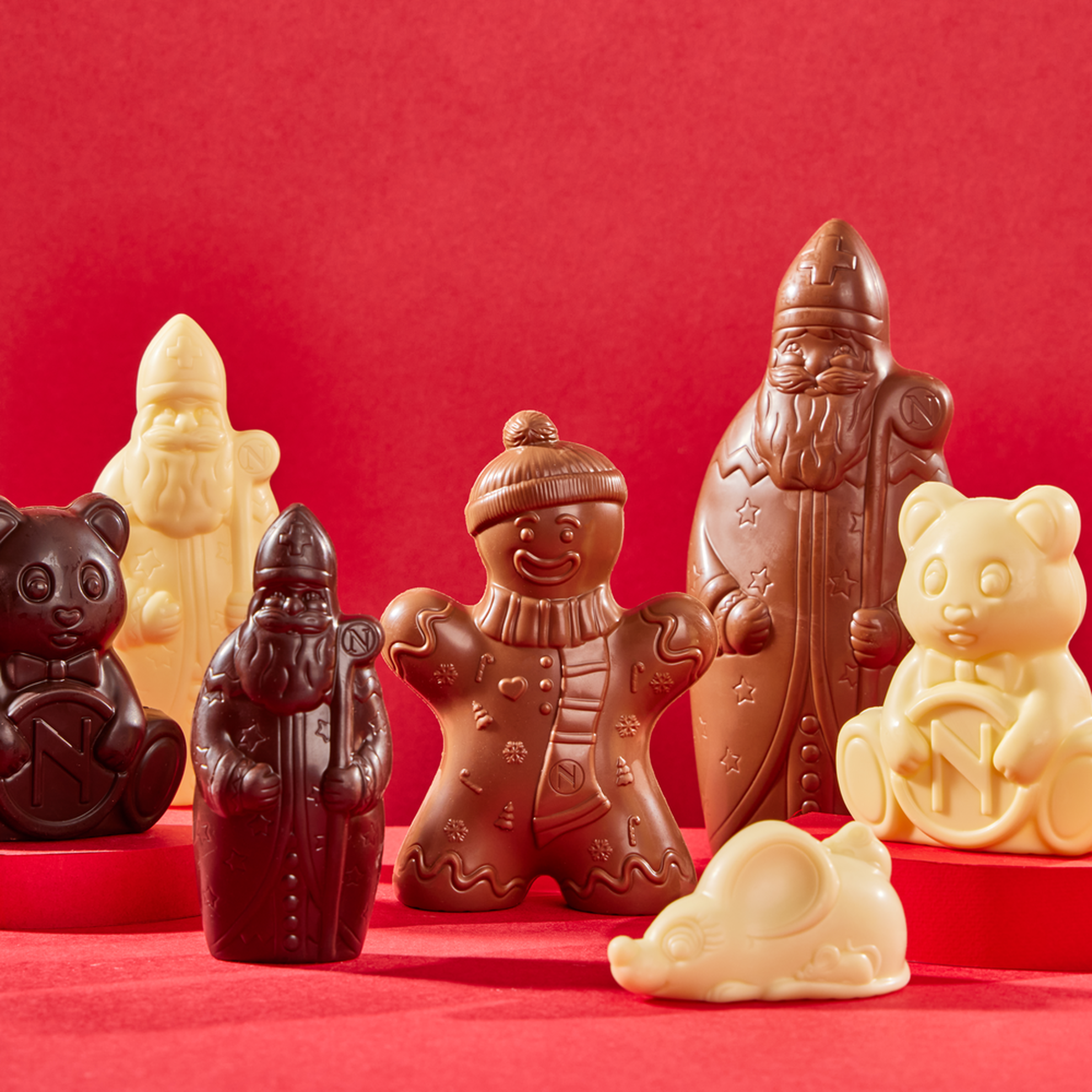 Dark Chocolate Sitting Bear Medium image number 11