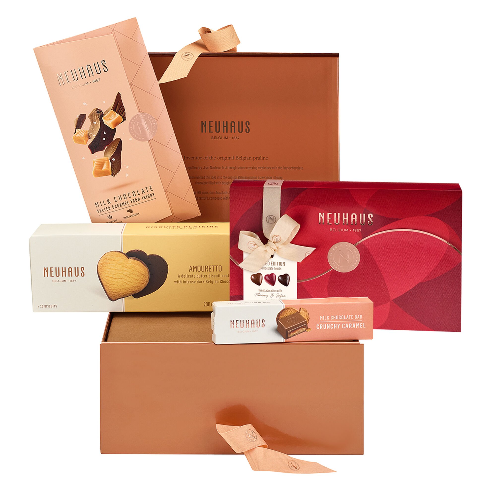 Romantic Gift Basket image number 01