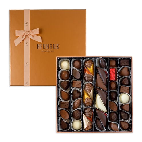 Luxury Belgian Chocolate Gift Box image number 01