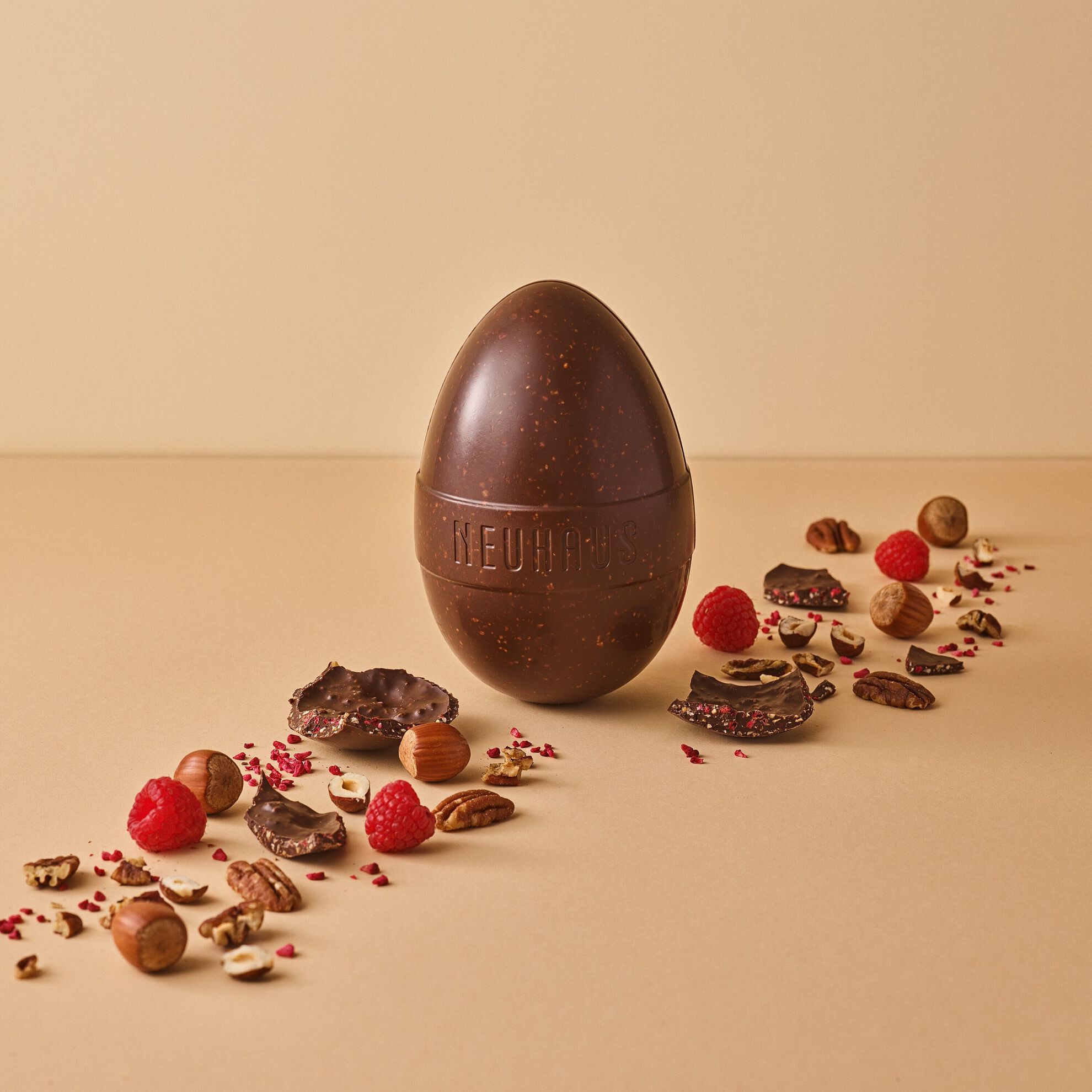 Gourmand Easter Egg Dark - Raspberry image number 31