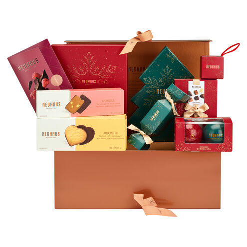 Christmas Basket Large image number 01