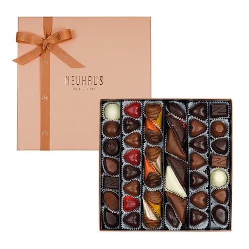 Luxury Belgian Chocolate Gift Box image number 01