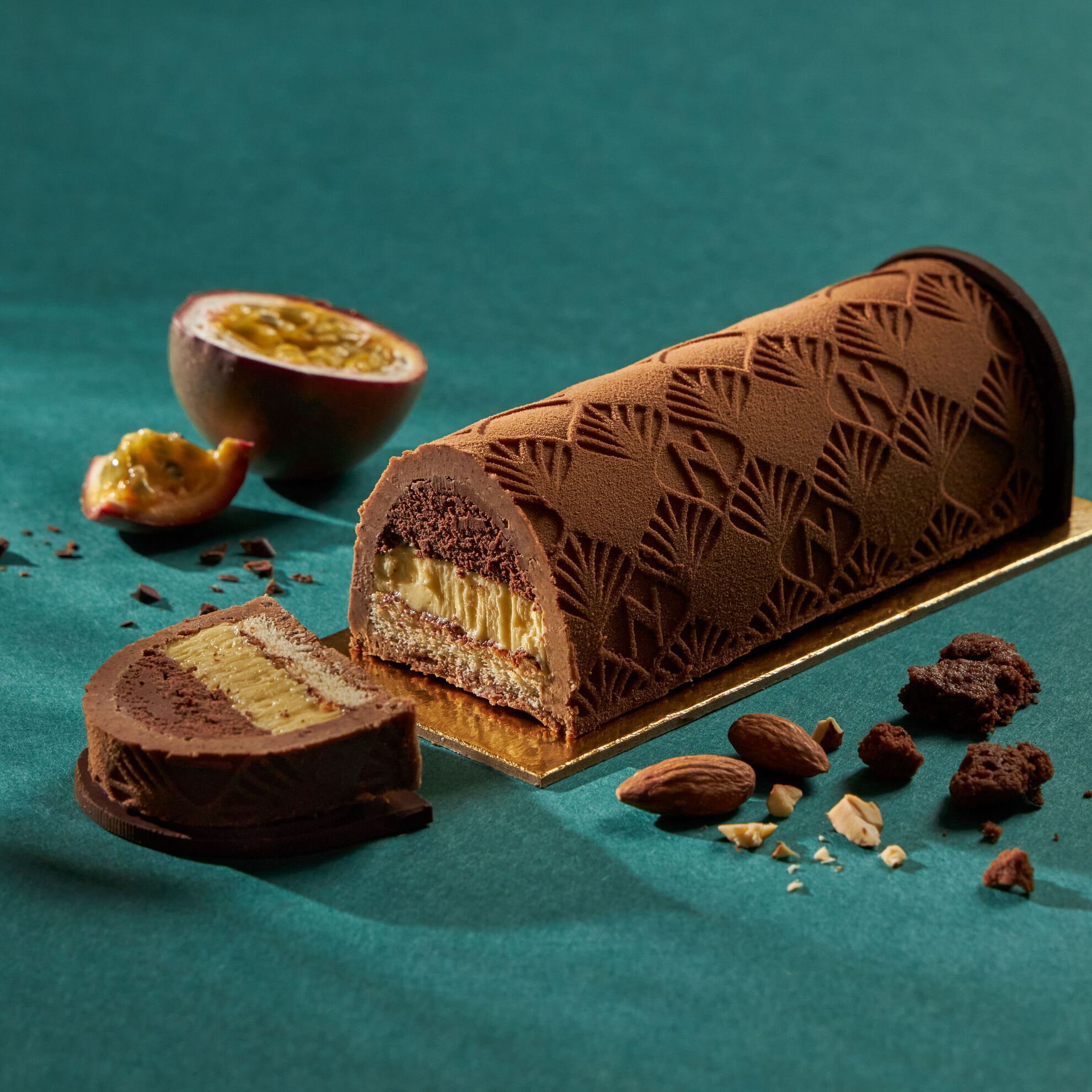 Bûche Yves Mattagne image number 21