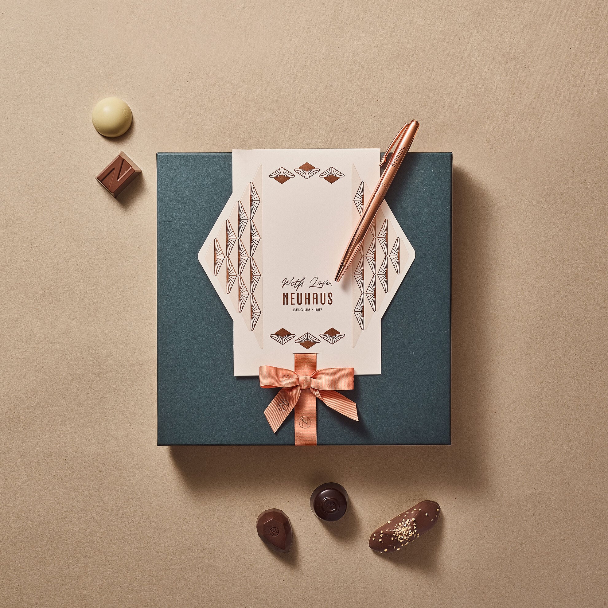 Father&rsquo;s Day Chocolate Gift Box image number 21
