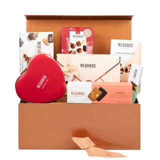 Ultimate Romantic Valentine Gift Basket
