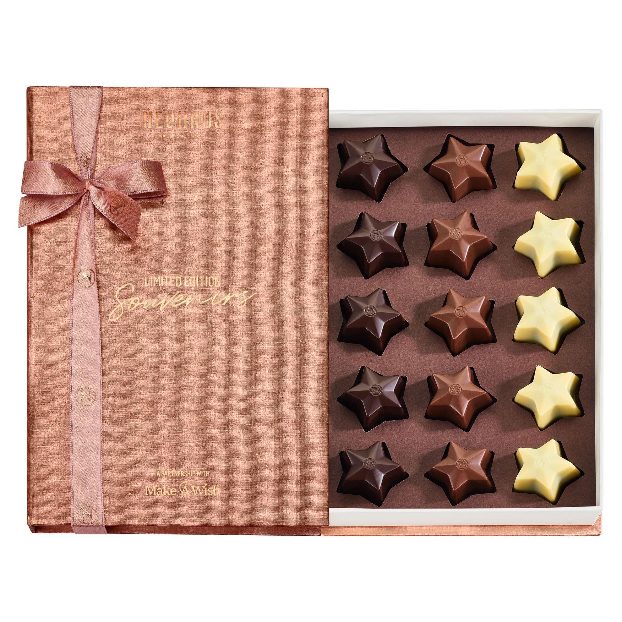 Limited Edition Souvenirs image number 01