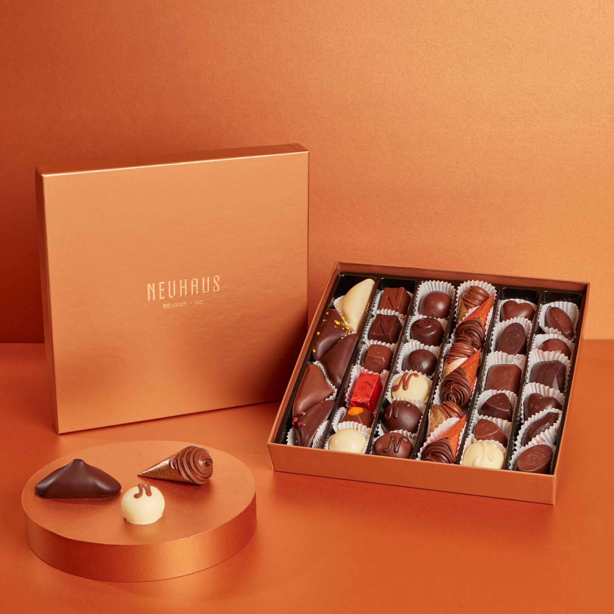Large Gift Box image number 11