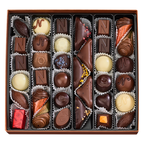 Large Gift Box image number 01