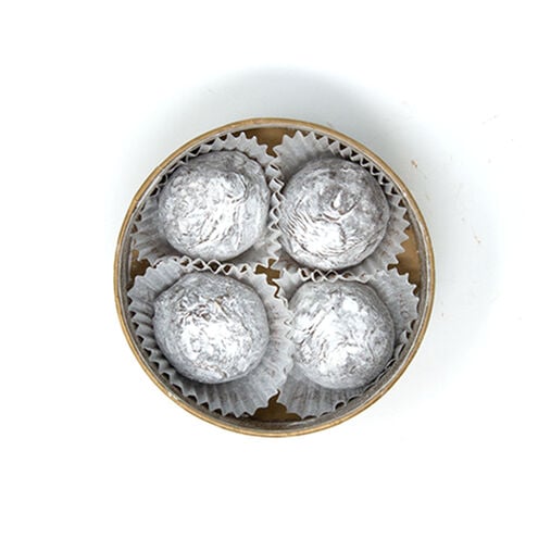 Champagne Truffles in Round Box Small image number 31